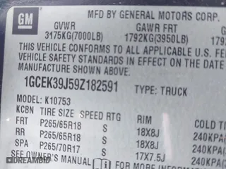 2009 Chevrolet Silverado 1500 LTZ with VIN 1GCEK39J59Z182591, listed as a IAAI auction lot 42030957 with 259,553 mi miles. Bid and sale history available at carsss.com. Image 9.
