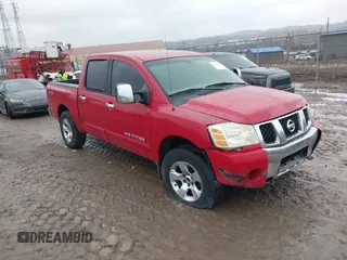 2005 Nissan Titan SE with VIN 1N6BA07B75N537467, listed as a IAAI auction lot 41540903 with 238,607 mi miles. Bid and sale history available at carsss.com. Image 1.