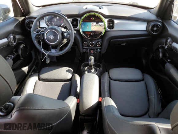 2023 MINI Hardtop 4 Door Cooper S with VIN WMW53DK06P2S83548, listed as a Copart auction lot 45999985 with 31,697 mi miles and Salvage title. Bid and sale history available at DreamBid. Image 8.