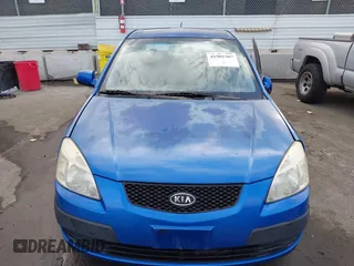 2008 Kia Rio LX with VIN KNADE123486365738, listed as a IAAI auction lot 41902367 with 248,194 mi miles. Bid and sale history available at carsss.com. Image 11.