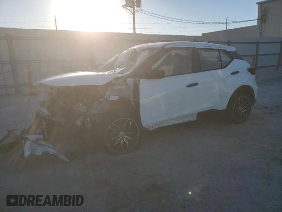 2022 Nissan Kicks S z VIN 3N1CP5BV1NL490430, wystawiony jako Copart lot #84976804 z przebiegiem Nie podano mil oraz Nie do naprawy • Non repairable. Historia ofert i sprzedaży dostępna na DreamBid. Obrazek 1.