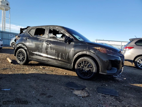 2023 Nissan Kicks S with VIN 3N1CP5BV1PL470116, listed as a Copart auction lot 43050855 with 0 mi miles and Salvage Title. Bid and sale history available at carsss.com. Image 4.