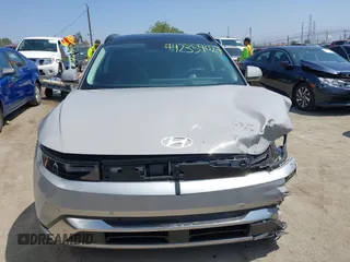 2025 Hyundai Ioniq 5 z VIN 7YAKR4DA0SY007083, wystawiony jako IAAI lot #42359027 z przebiegiem 4 122 mil mil oraz . Historia ofert i sprzedaży dostępna na DreamBid. Obrazek 12.