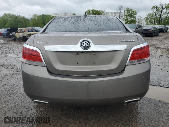 2012 Buick LaCrosse Premium 2 z VIN 1G4GF5E3XCF353906, wystawiony jako Copart lot #57954945 z przebiegiem 110 484 mil mil oraz Szkoda całkowita • Salvage title. Historia ofert i sprzedaży dostępna na DreamBid. Obrazek 6.