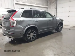 2018 Volvo XC90 Momentum z VIN YV4A22PK5J1371701, wystawiony jako IAAI lot #41647816 z przebiegiem 48 603 mil mil oraz . Historia ofert i sprzedaży dostępna na DreamBid. Obrazek 4.