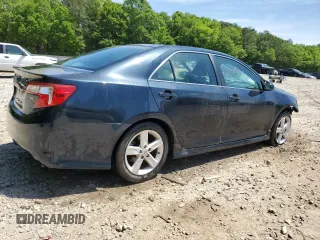 2014 Toyota Camry L with VIN 4T1BF1FK2EU831694, listed as a Copart auction lot 53942985 with 174,395 mi miles and Salvage Title. Bid and sale history available at carsss.com. Image 3.