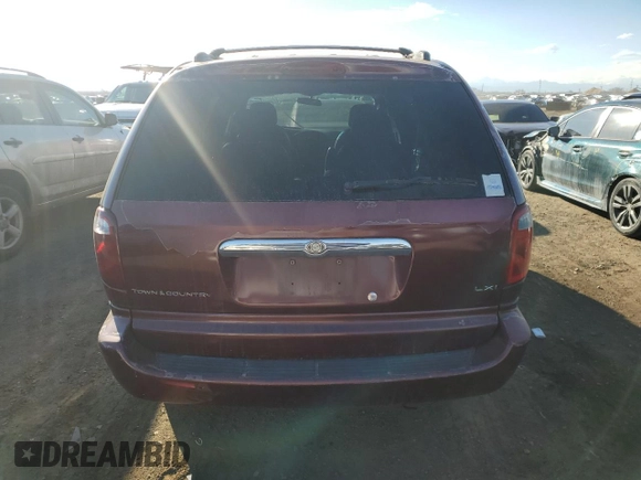 2001 Chrysler Town & Country LXi with VIN 2C4GP54L81R147203, listed as a Copart auction lot 47129065 with 140,036 mi miles and Salvage Title. Bid and sale history available at DreamBid. Image 6.