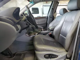 2001 BMW X5 4.4i with VIN WBAFB33531LH13715, listed as a Copart auction lot 67294944 with 194,044 mi miles and Clean Title. Bid and sale history available at carsss.com. Image 7.