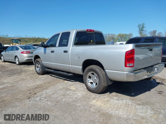2005 Dodge 1500 SLT with VIN 1D7HA18N95S273980, listed as a IAAI auction lot 42154184 with 251,404 mi miles. Bid and sale history available at carsss.com. Image 3.