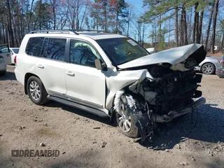 2019 Toyota Land Cruiser z VIN JTMCY7AJ3K4082162, wystawiony jako IAAI lot #41893581 z przebiegiem 69 873 mil mil oraz . Historia ofert i sprzedaży dostępna na DreamBid. Obrazek 1.