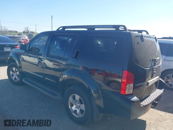2007 Nissan Pathfinder S z VIN 5N1AR18U37C632647, wystawiony jako IAAI lot #41852844 z przebiegiem 229 775 mil mil oraz . Historia ofert i sprzedaży dostępna na DreamBid. Obrazek 3.