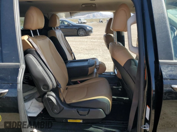 2022 Kia Carnival EX with VIN KNDNC5H36N6149302, listed as a Copart auction lot 59164504 with 32,108 mi miles and Salvage Title. Bid and sale history available at carsss.com. Image 11.