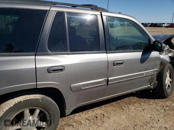 2005 GMC Envoy SLT with VIN 1GKDT13S452339694, listed as a Copart auction lot 48368875 with 170,832 mi miles and Salvage Title. Bid and sale history available at carsss.com. Image 11.