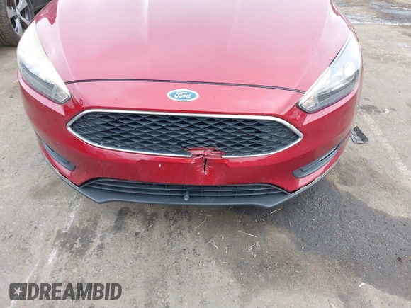 2016 Ford Focus SE with VIN 1FADP3F24GL249455, listed as a IAAI auction lot 40421121 with 49,043 mi miles. Bid and sale history available at carsss.com. Image 17.