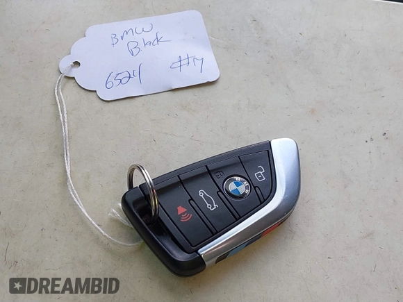 2020 BMW X3 M z VIN 5YMTS0C00L9B87771, wystawiony jako IAAI lot #40475009 z przebiegiem Nie podano mil oraz . Historia ofert i sprzedaży dostępna na DreamBid. Obrazek 11.