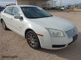 2008 Mercury Milan with VIN 3MEHM07Z78R616591, listed as a IAAI auction lot 41819092 with 222,888 mi miles. Bid and sale history available at carsss.com. Image 1.