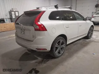 2017 Volvo XC60 Dynamic with VIN YV449MRR8H2107388, listed as a IAAI auction lot 41398884 with 81,927 mi miles. Bid and sale history available at carsss.com. Image 4.