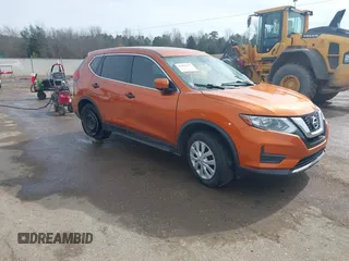 2017 Nissan Rogue S with VIN JN8AT2MT0HW386850, listed as a IAAI auction lot 41442473 with 142,090 mi miles. Bid and sale history available at carsss.com. Image 1.