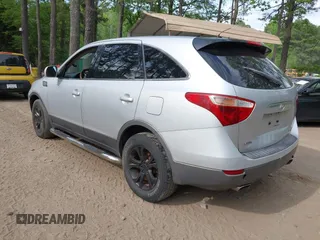 2007 Hyundai Veracruz GLS with VIN KM8NU73CX7U007710, listed as a IAAI auction lot 42136963 with 175,111 mi miles and . Bid and sale history available at DreamBid. Image 3.