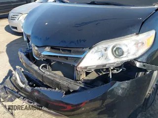 2019 Toyota Sienna XLE Auto Access Seat с VIN 5TDYZ3DC7KS968515, выставлен на аукционе IAAI как лот 42054186 с пробегом 79 956 миль миль и . История ставок и продаж доступна на DreamBid. Изображение 18.