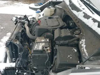 2019 Kia Sorento LX with VIN 5XYPG4A38KG480344, listed as a IAAI auction lot 41254904 with 118,927 mi miles and . Bid and sale history available at DreamBid. Image 20.