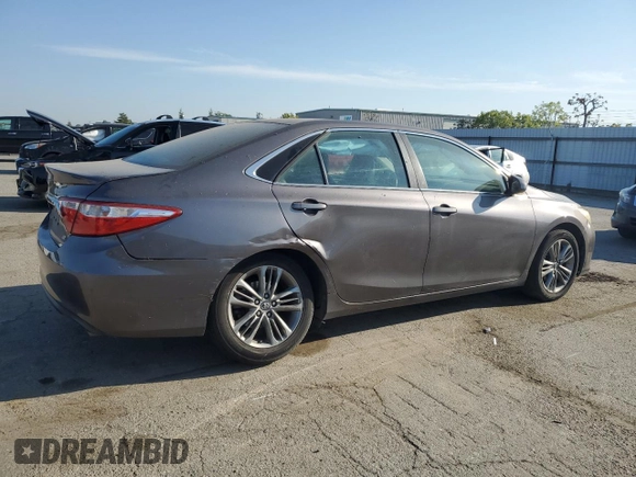 2015 Toyota Camry XLE with VIN 4T1BF1FK8FU959469, listed as a Copart auction lot 49505825 with 161,008 mi miles and Salvage Title. Bid and sale history available at DreamBid. Image 3.