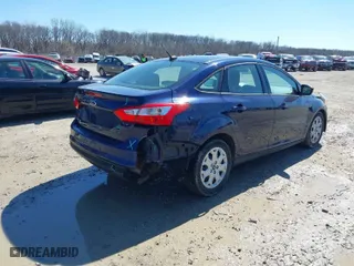 2012 Ford Focus SE with VIN 1FAHP3F20CL153513, listed as a IAAI auction lot 41802521 with 139,859 mi miles. Bid and sale history available at carsss.com. Image 4.