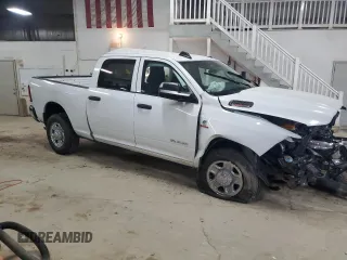 2022 Ram 3500 Tradesman with VIN 3C63R3CL9NG189929, listed as a Copart auction lot 67606914 with 14,659 mi miles and Salvage Title. Bid and sale history available at carsss.com. Image 4.