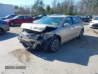 2009 Toyota Camry with VIN 4T4BE46K69R101190, listed as a IAAI auction lot 42054350 with 83,740 mi miles. Bid and sale history available at carsss.com. Image 2.