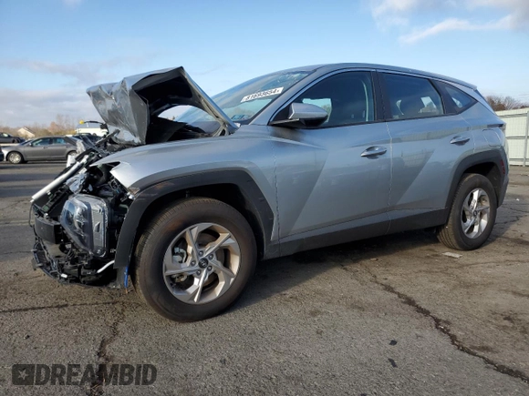 2024 Hyundai Tucson SE with VIN 5NMJACDE9RH397553, listed as a Copart auction lot 81693654 with 4,032 mi miles and Salvage Title. Bid and sale history available at carsss.com. Image 1.