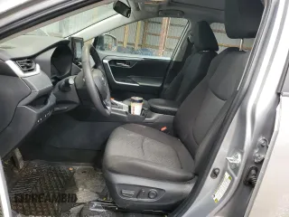 2021 Toyota RAV4 XLE with VIN 2T3W1RFV8MC169460, listed as a Copart auction lot 49215215 with 33,589 mi miles and Salvage Title. Bid and sale history available at carsss.com. Image 7.