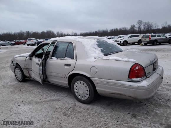 2004 Ford Crown Victoria Standard with VIN 2FAFP73W64X152876, listed as a Copart auction lot 83868554 with 237,565 mi miles and Salvage Title. Bid and sale history available at carsss.com. Image 2.