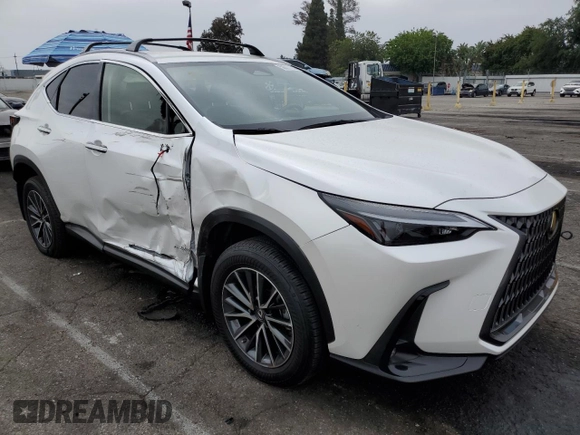 2023 Lexus NX 250 with VIN JTJADCAZ5P5011769, listed as a Copart auction lot 59917725 with 21,887 mi miles and Salvage title. Bid and sale history available at DreamBid. Image 4.