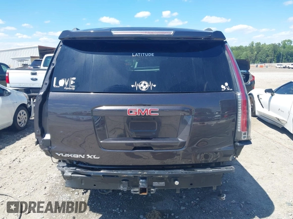 2015 GMC Yukon XL SLT z VIN 1GKS2HKC6FR122234, wystawiony jako IAAI lot #42325984 z przebiegiem 241 008 mil mil oraz . Historia ofert i sprzedaży dostępna na DreamBid. Obrazek 17.