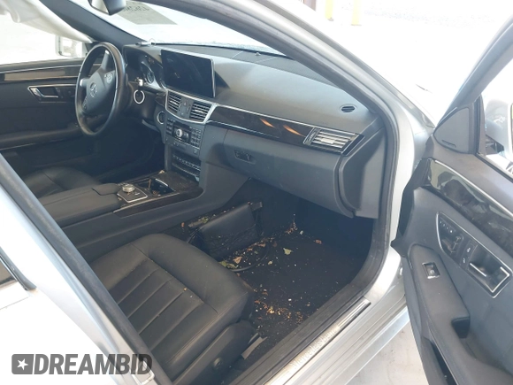 2010 Mercedes-Benz E 350 Luxury with VIN WDDHF8HB7AA074586, listed as a IAAI auction lot 42628056 with 94,330 mi miles and . Bid and sale history available at DreamBid. Image 5.