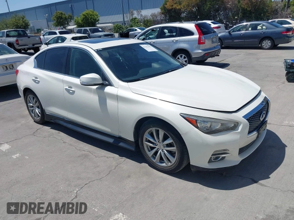2017 Infiniti Q50 Premium with VIN JN1EV7AP1HM737470, listed as a IAAI auction lot 42542462 with 69,919 mi miles and . Bid and sale history available at DreamBid. Image 1.