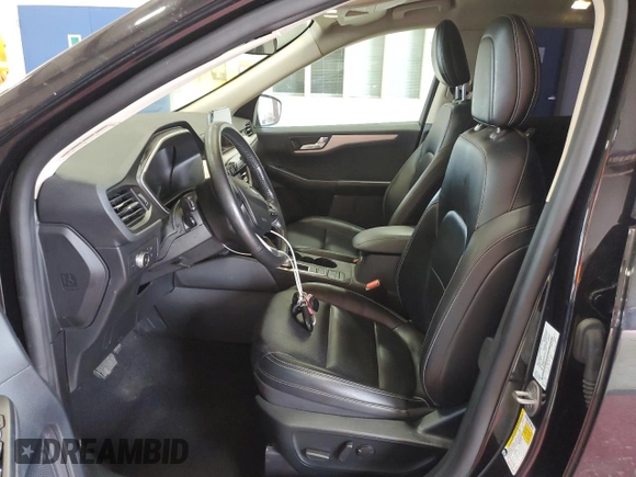 2020 Ford Escape SEL with VIN 1FMCU9H65LUA13107, listed as a Copart auction lot 62383585 with 46,788 mi miles and Salvage title. Bid and sale history available at DreamBid. Image 7.