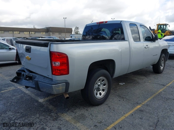 2012 Chevrolet Silverado 1500 LT with VIN 1GCRCSE01CZ234165, listed as a IAAI auction lot 41549568 with 184,834 mi miles. Bid and sale history available at carsss.com. Image 4.