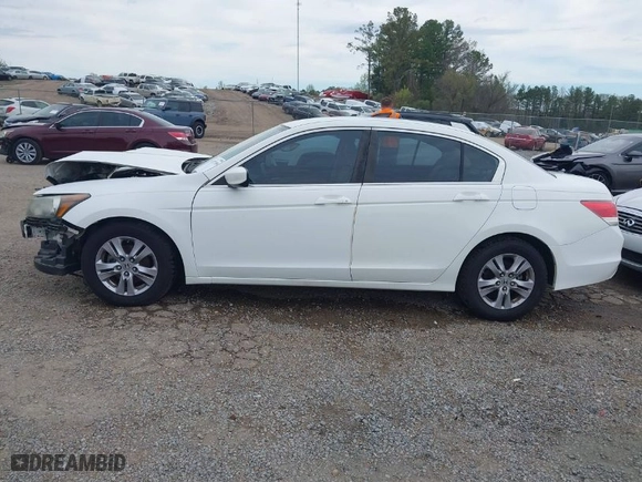 2012 Honda Accord Sdn SE with VIN 1HGCP2F61CA219646, listed as a IAAI auction lot 41877399 with 176,935 mi miles. Bid and sale history available at carsss.com. Image 15.