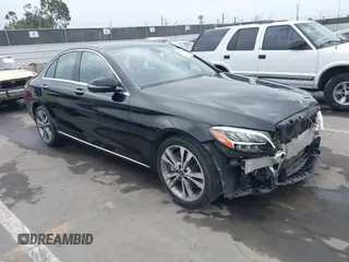 2019 Mercedes-Benz C 300 с VIN 55SWF8DB2KU298654, выставлен на аукционе IAAI как лот 42153735 с пробегом 58 260 миль миль и . История ставок и продаж доступна на DreamBid. Изображение 1.