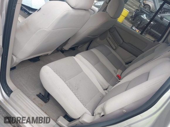 2006 Ford Explorer XLS with VIN 1FMEU62E56UA33188, listed as a IAAI auction lot 42271171 with 164,637 mi miles and . Bid and sale history available at DreamBid. Image 8.