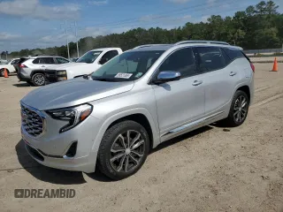 2019 GMC Terrain Denali z VIN 3GKALSEX4KL100352, wystawiony jako Copart lot #56521365 z przebiegiem 46 781 mil mil oraz Szkoda całkowita • Salvage title. Historia ofert i sprzedaży dostępna na DreamBid. Obrazek 1.