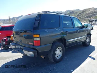 2004 GMC Yukon SLE z VIN 1GKEC13V04R254727, wystawiony jako IAAI lot #41655405 z przebiegiem 224 958 mil mil oraz . Historia ofert i sprzedaży dostępna na DreamBid. Obrazek 4.