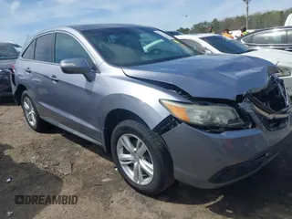 2015 Acura RDX z VIN 5J8TB3H36FL010953, wystawiony jako IAAI lot #41815886 z przebiegiem 147 189 mil mil oraz . Historia ofert i sprzedaży dostępna na DreamBid. Obrazek 1.
