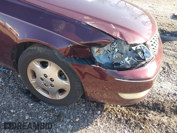 2004 Toyota Avalon XL with VIN 4T1BF28B94U371919, listed as a IAAI auction lot 41735355 with 162,058 mi miles and . Bid and sale history available at DreamBid. Image 6.