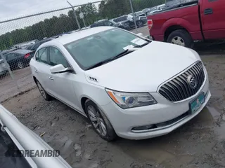 2015 Buick LaCrosse Leather with VIN 1G4GB5G37FF232750, listed as a IAAI auction lot 41940983 with 273,913 mi miles. Bid and sale history available at carsss.com. Image 1.