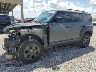 2023 Land Rover Defender S z VIN SALEJ7EX4P2241794, wystawiony jako Copart lot #49135075 z przebiegiem 12 641 mil mil oraz Szkoda całkowita • Salvage title. Historia ofert i sprzedaży dostępna na DreamBid. Obrazek 1.
