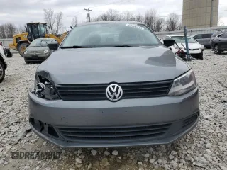 2014 Volkswagen Jetta Sedan S with VIN 3VW2K7AJ6EM323103, listed as a Copart auction lot 50752035 with 132,650 mi miles and Clean Title. Bid and sale history available at carsss.com. Image 5.