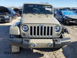 2017 Jeep Wrangler Unlimited Sahara with VIN 1C4BJWEG3HL738819, listed as a Copart auction lot 86483994 with 49,715 mi miles and Salvage Title. Bid and sale history available at carsss.com. Image 5.