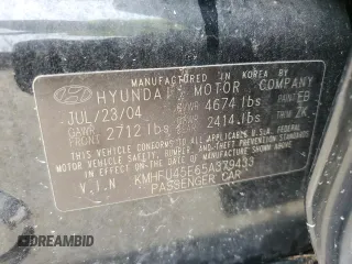 2005 Hyundai XG with VIN KMHFU45E65A379433, listed as a Copart auction lot 73921434 with Not Provided miles and Salvage Title. Bid and sale history available at carsss.com. Image 13.